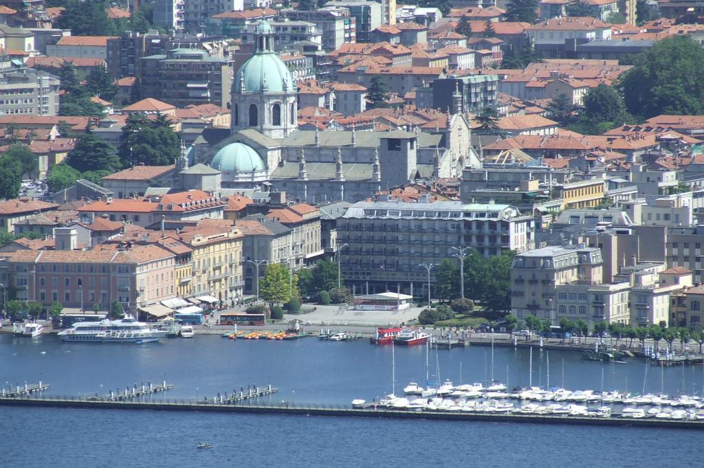 Victoria Hotels Carso Camnago Volta Exteriér fotografie