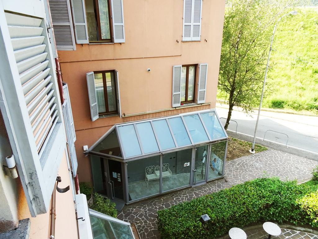 Victoria Hotels Carso Camnago Volta Exteriér fotografie