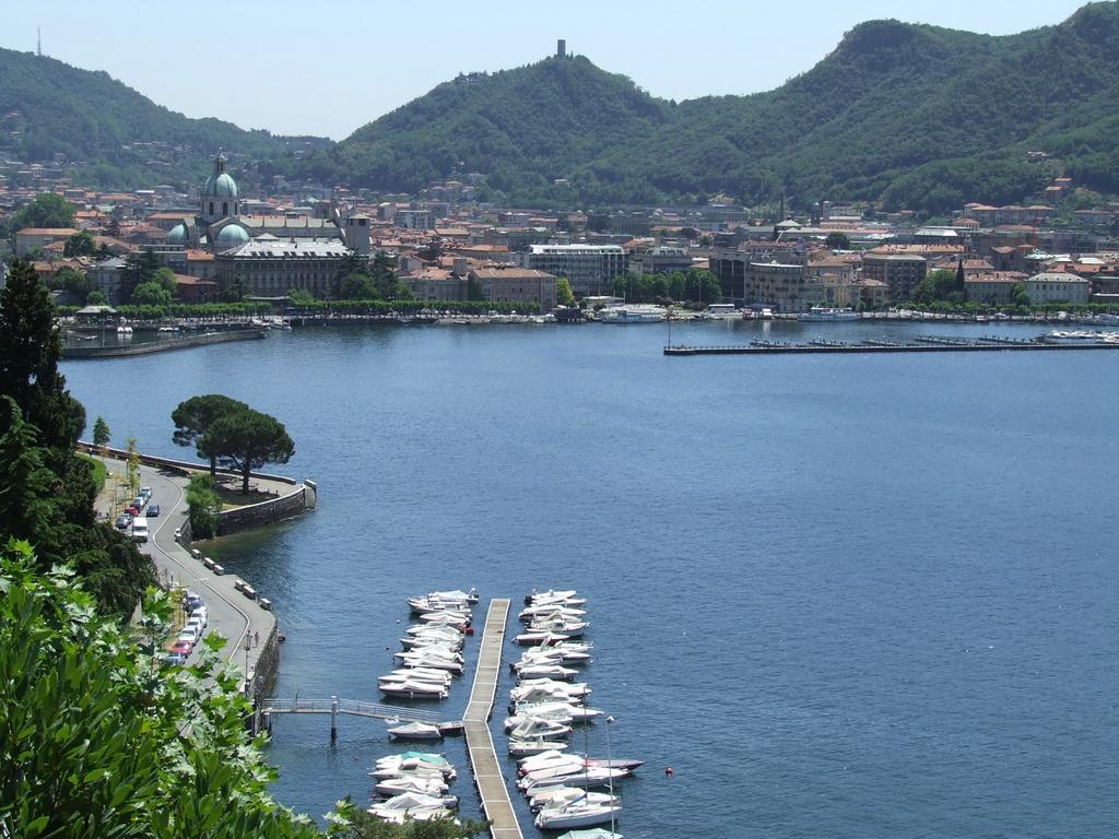 Victoria Hotels Carso Camnago Volta Exteriér fotografie